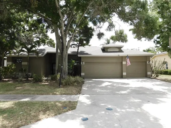 2080 Simeon Dr, Palm Harbor, FL 34683