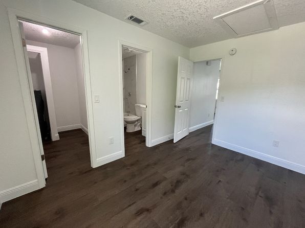 2621 Kelly Ln FLOOR 4075067620
