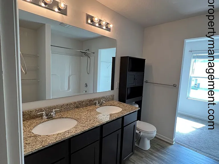 360 Hillside Dr — Photo 25