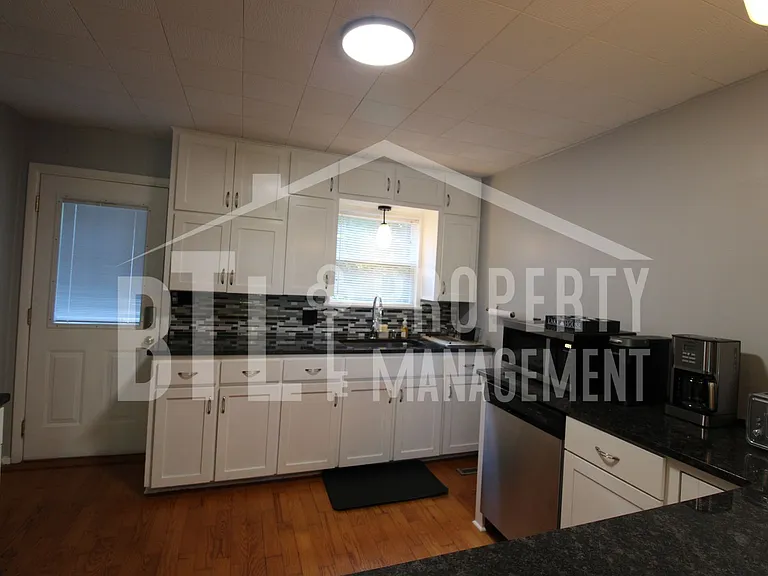 12 Lakehaven Dr — Photo 22