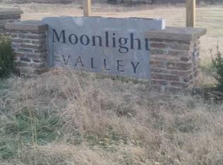 Bunch Cir, Cir, AR 72736