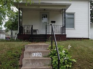 1129 26th St, Moline, IL 61265