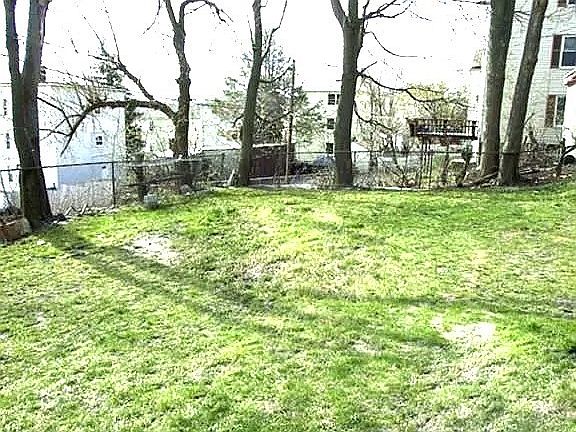 5th image of 56 Plantation St