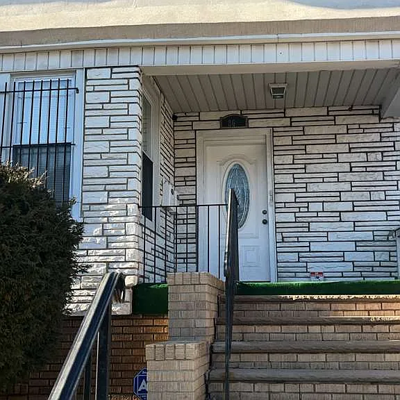 86 Mapes Ave #1 — Photo 7