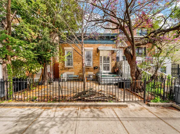 32-17 46th Street image 1 of 18