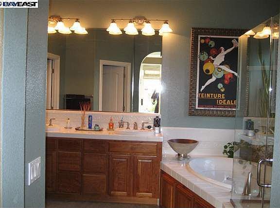 3rd image of 2790 Tivoli Ct