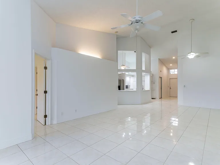 9130 Vineland Ct #C — Photo 10