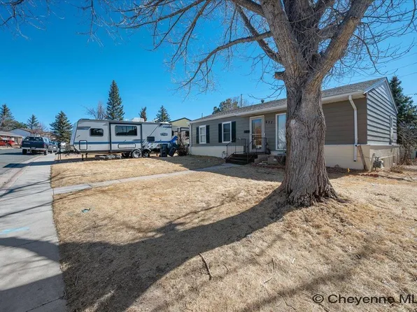 627 Creighton St, Cheyenne, WY 82009