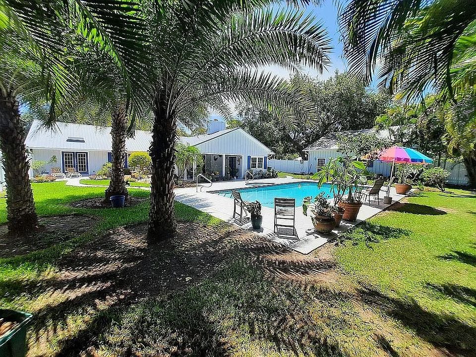 1st image of 155 31st Avenue