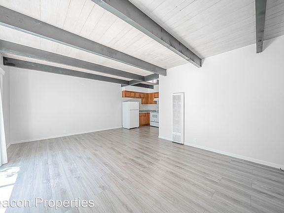 2nd image of 650 Vernon St #7