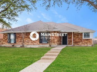 2517 Dove Creek Ln, Carrollton, TX 75006