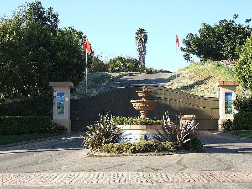 gated estate community