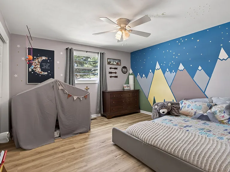 403 Holloway Dr — Photo 30