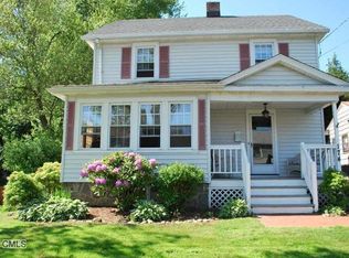 174 Wood Ave, Stratford, CT 06614