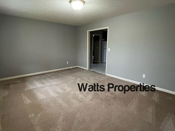 3rd image of 46 Briar Cir #46