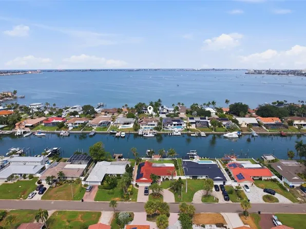 4424 45th St S, Saint Petersburg, FL 33711