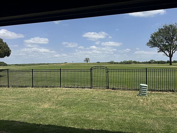 5th image of 3825 National Dr