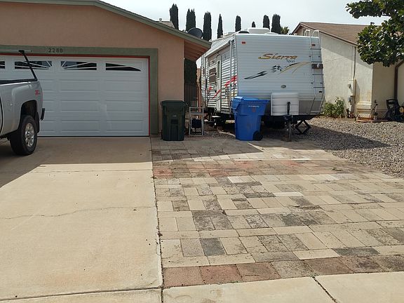 A 21' RV can fit here