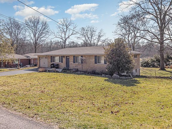 2nd image of 727 Loda Dr