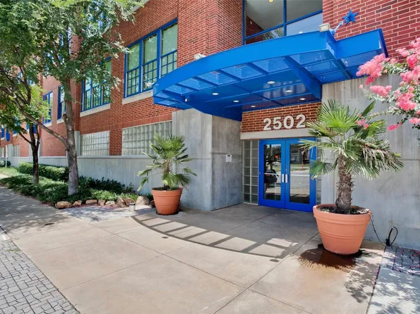 2502 Live Oak St APT 330, Dallas, TX 75204