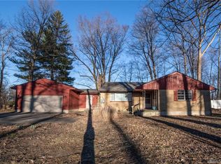 6690 Garber Rd, Dayton, OH 45415