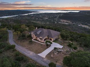235 Chestnut Xing, Burnet, TX 78611