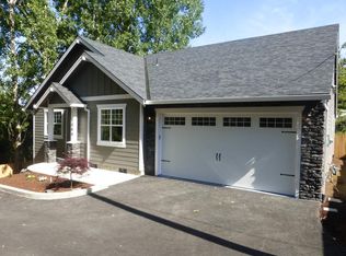 1869 SW Pleasant View Dr, Gresham, OR 97080