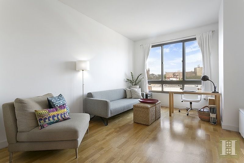 1st image of 500 4th Ave APT 5H