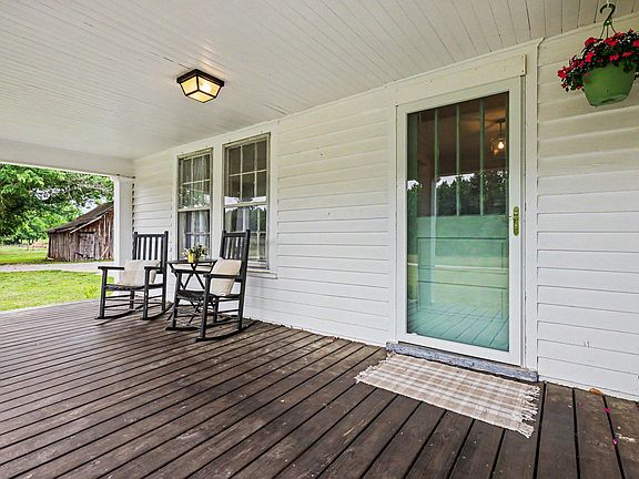 3rd image of 11219 Burgess Rd