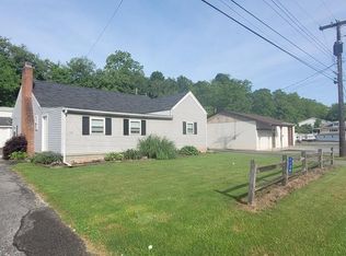 1138 Cabbage Creek Rd, Roaring Spring, PA 16673