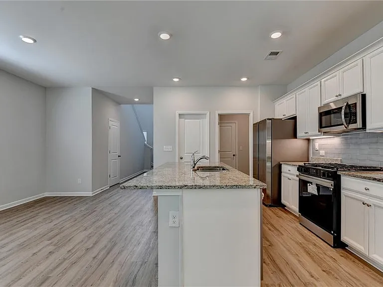 175 Grey Falcon Ave — Photo 26