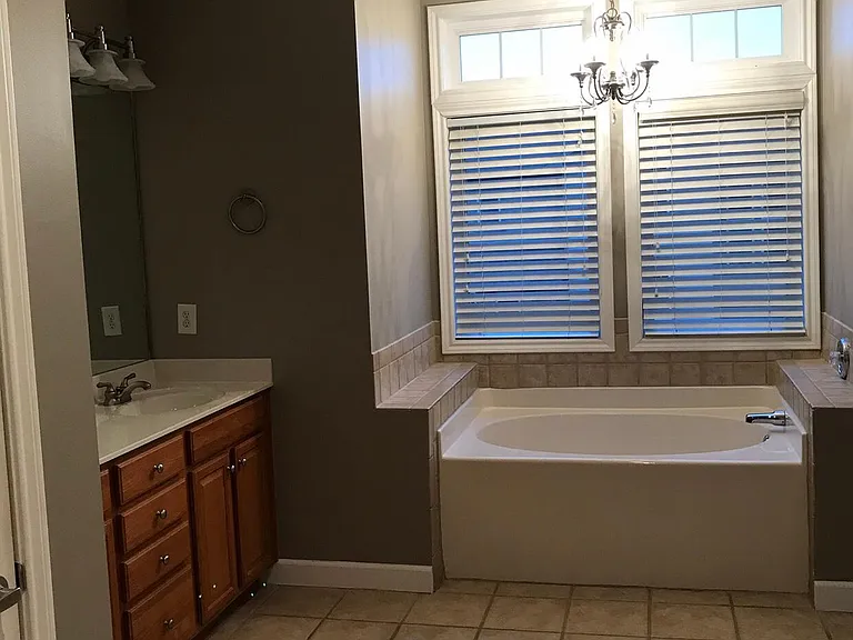 Upstairs master bath