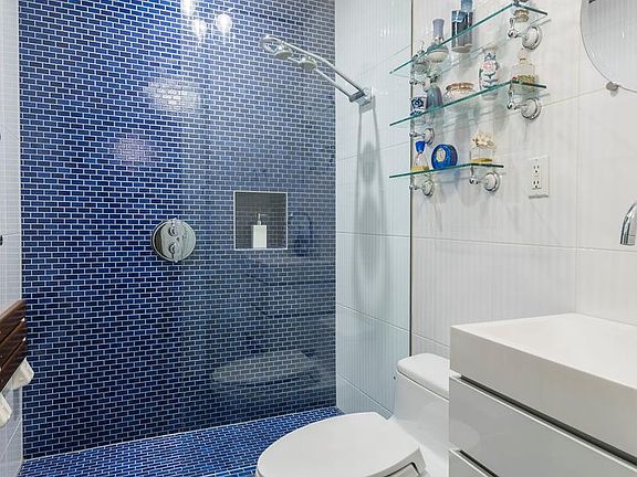 4th image of 153 Madison Ave #6K