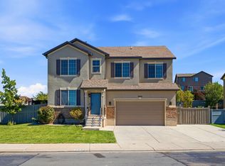 9022 N Suffolk Ln, Eagle Mountain, UT 84005