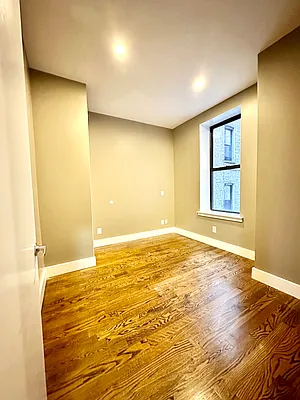 Rented by Bedford And Dean LLC | media 6