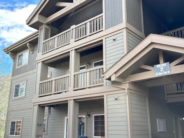 348 River View Dr Unit 204, New Castle, CO 81647