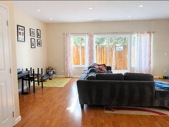 2nd image of 878 Ursa Ln