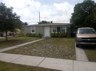 724 Aspen Rd, West Palm Beach, FL 33409