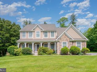 1011 Wyndham Dr, York, PA