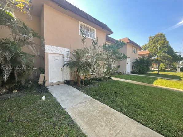 7930 Kimberly Blvd, Pompano Beach, FL 33068