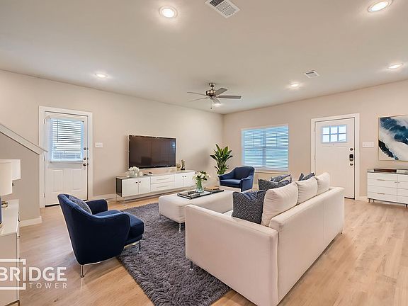 3rd image of 4618 Goodsprings Ln