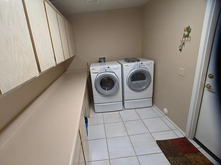 63945 E Orangewood Ln — Photo 16