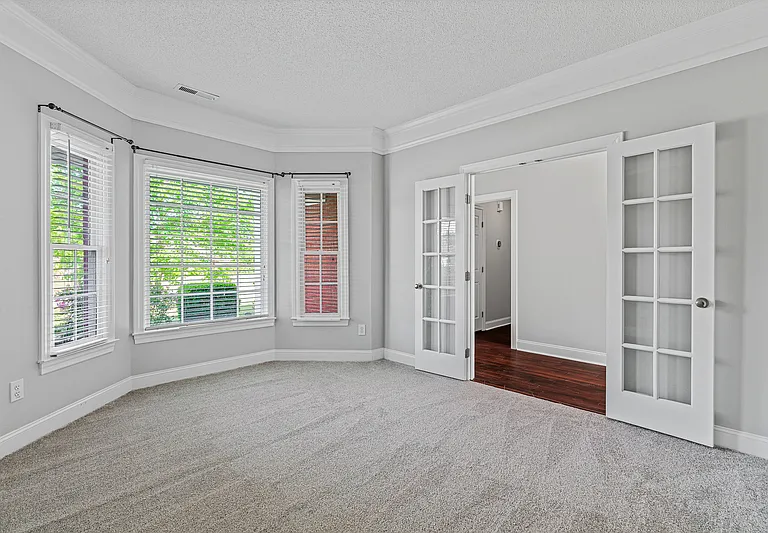 101 Coriander Ln — Photo 6