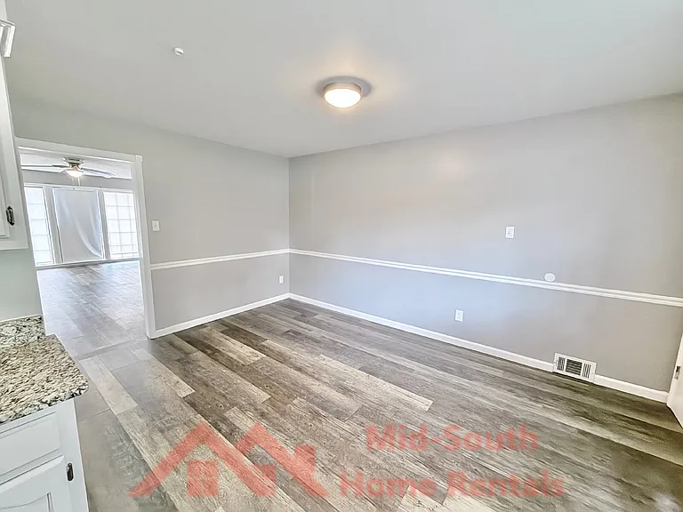 512 McElroy Rd #A — Photo 10