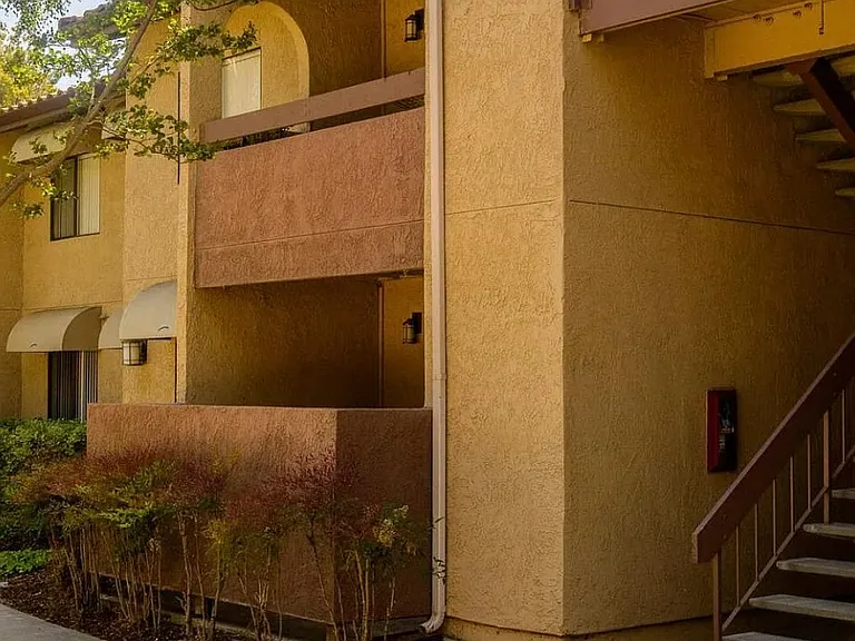 2250 Monroe St #280 — Photo 3