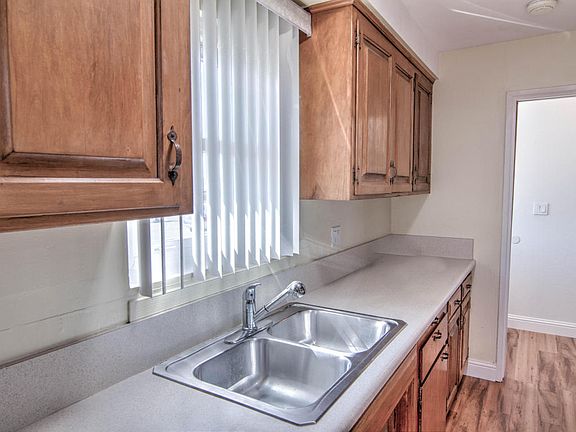 5th image of 4764 Harmony Ln