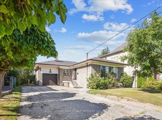 160 Codsell Ave, Toronto, ON M3H 3W6