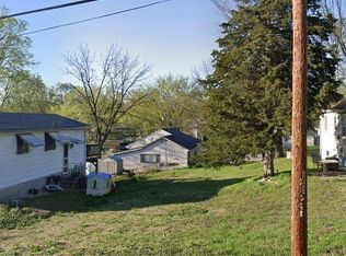 5615 Willard Ave, Saint Louis, MO 63123