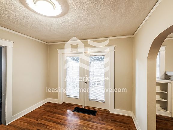 271785_005_wm_-_dining_room_12881336.jpg
