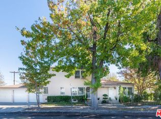 5100 Willowcrest Ave, North Hollywood, CA 91601